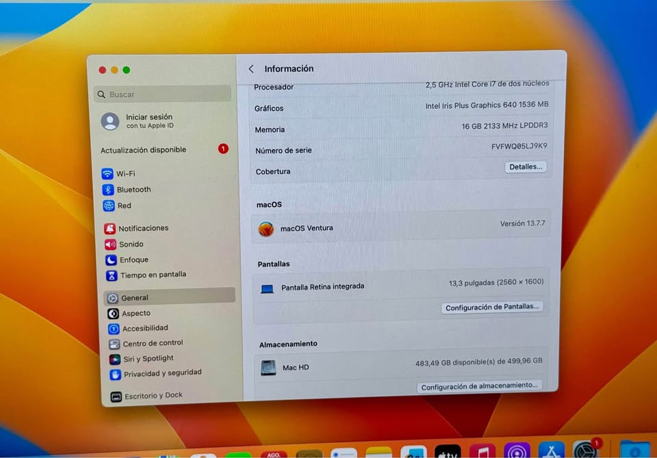 MacBook Pro 2017 | Intel i7 – 16 GB RAM – 512 GB SSD – 13.3”