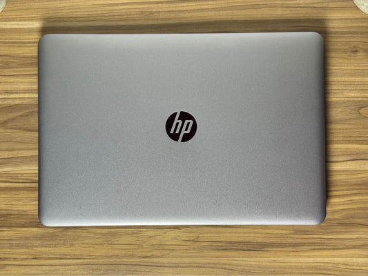 Notebook HP Elitebook i7 con teclado Retroiluminado, 16 de RAM y 256 SSD